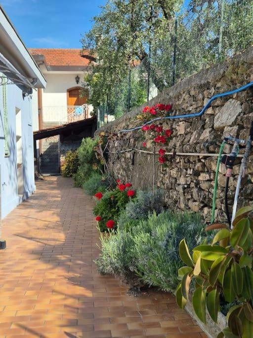 La Casa Di Mario A San Lorenzo Al Mare Exterior foto