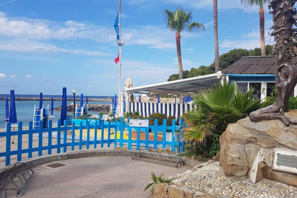 La Casa Di Mario A San Lorenzo Al Mare Exterior foto